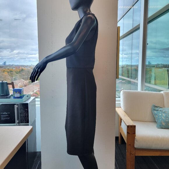 Slate and Willow Cutout Hem Colorblock Sheath - Picture 3 of 7